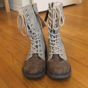 Roxy military style canvas boots